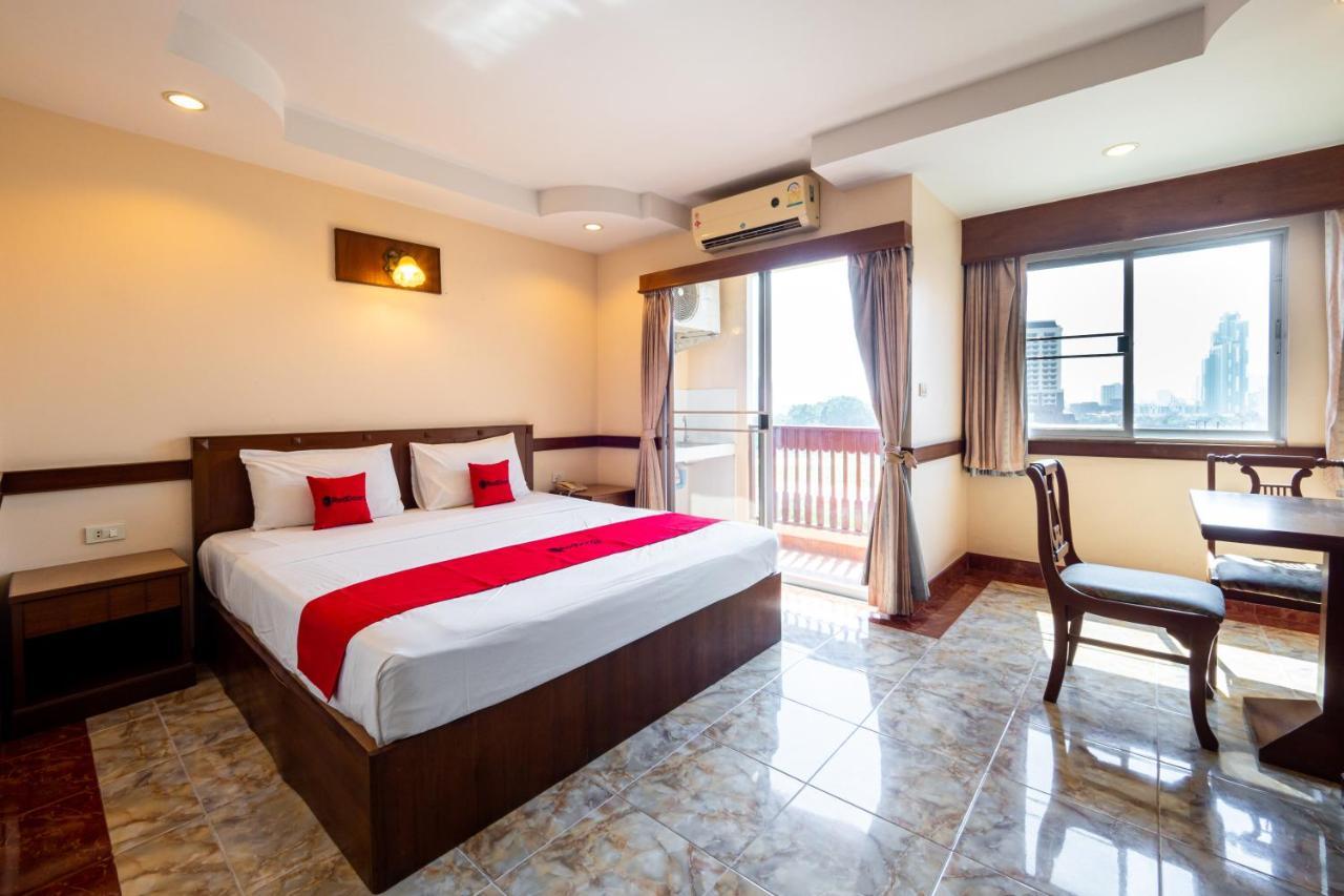 Reddoorz Navin Mansion 3 Pattaya Hotell Eksteriør bilde