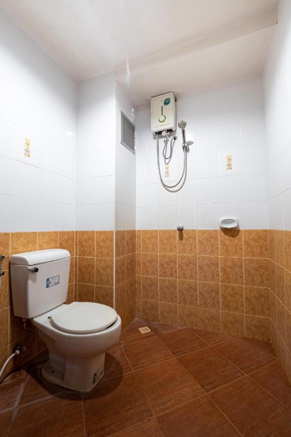 Reddoorz Navin Mansion 3 Pattaya Hotell Eksteriør bilde