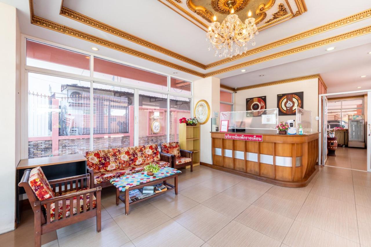 Reddoorz Navin Mansion 3 Pattaya Hotell Eksteriør bilde