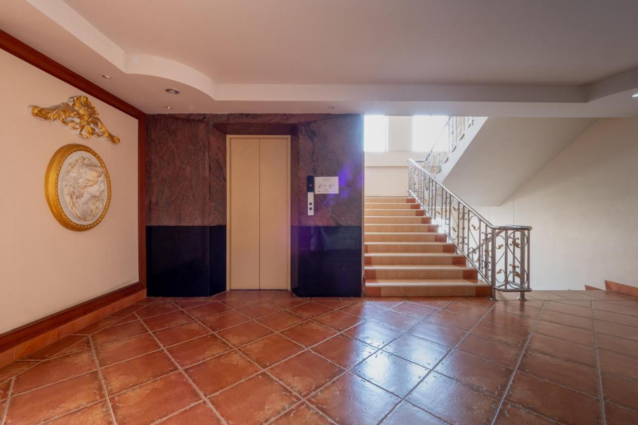 Reddoorz Navin Mansion 3 Pattaya Hotell Eksteriør bilde
