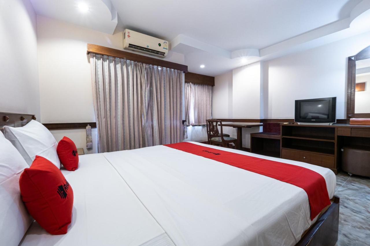 Reddoorz Navin Mansion 3 Pattaya Hotell Eksteriør bilde