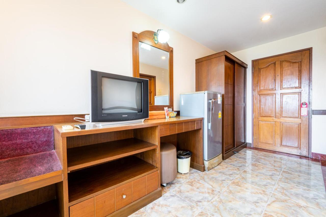 Reddoorz Navin Mansion 3 Pattaya Hotell Eksteriør bilde