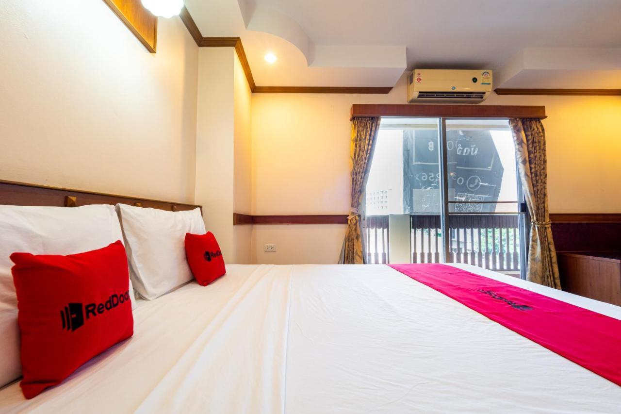 Reddoorz Navin Mansion 3 Pattaya Hotell Eksteriør bilde