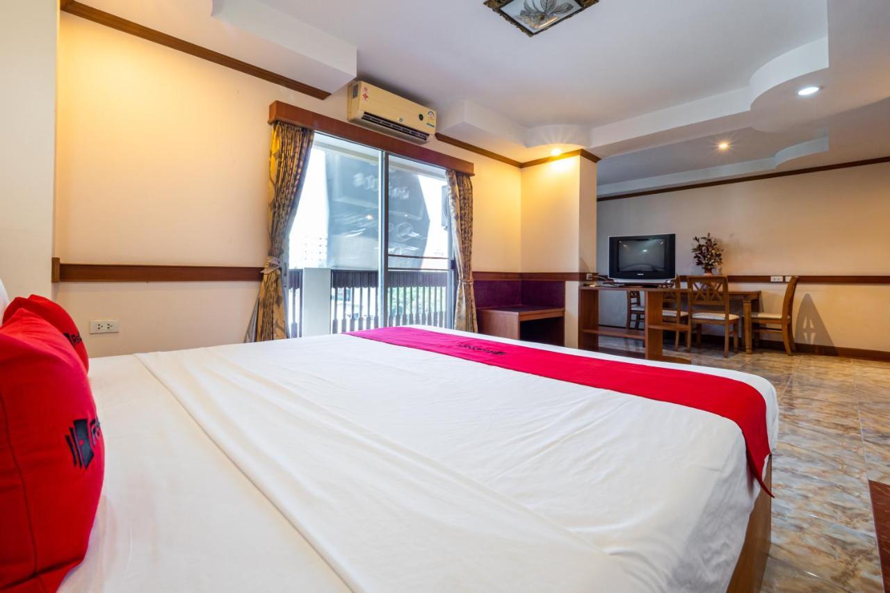 Reddoorz Navin Mansion 3 Pattaya Hotell Eksteriør bilde